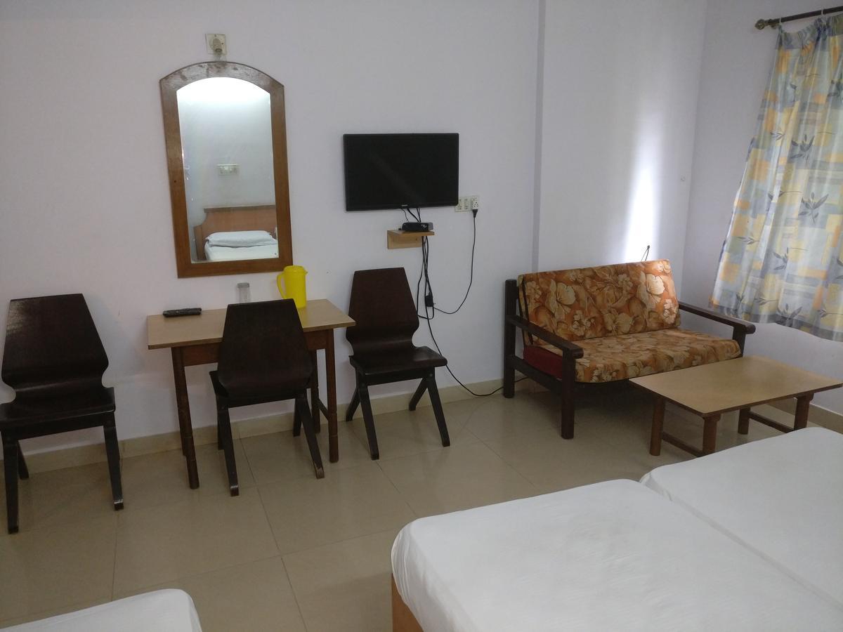 Hotel Surya Mangalore Luaran gambar